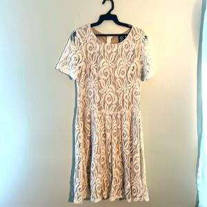 Bobeau lace dress